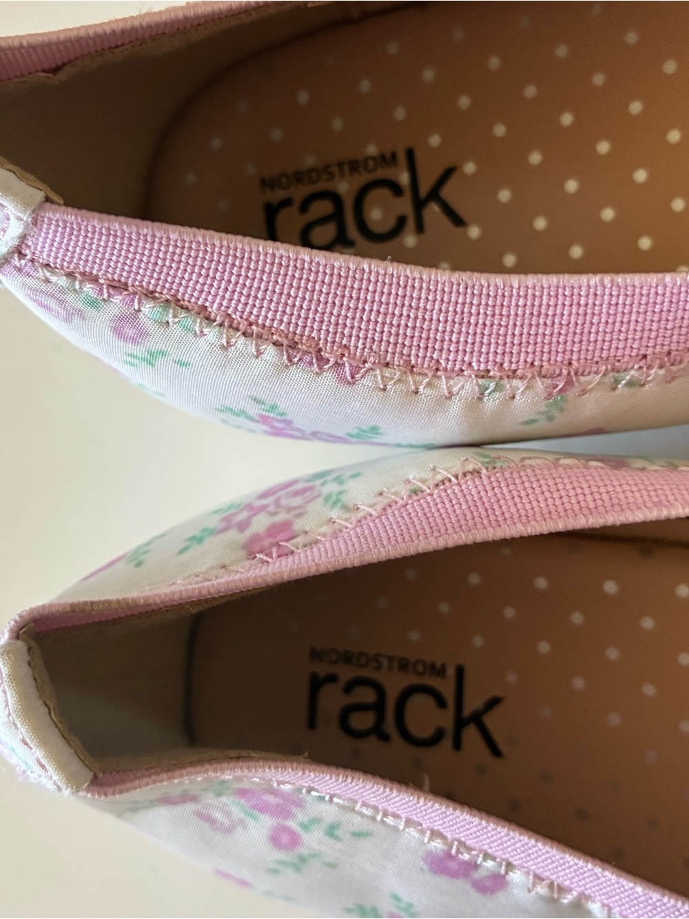 Nordstrom Rack Girls Remma floral ballet flats with bow details Size 4M - Picture 9 of 14